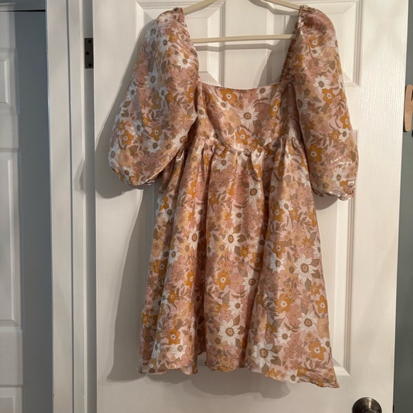 Storia Blush Pink Garment - Picture 2 of 4